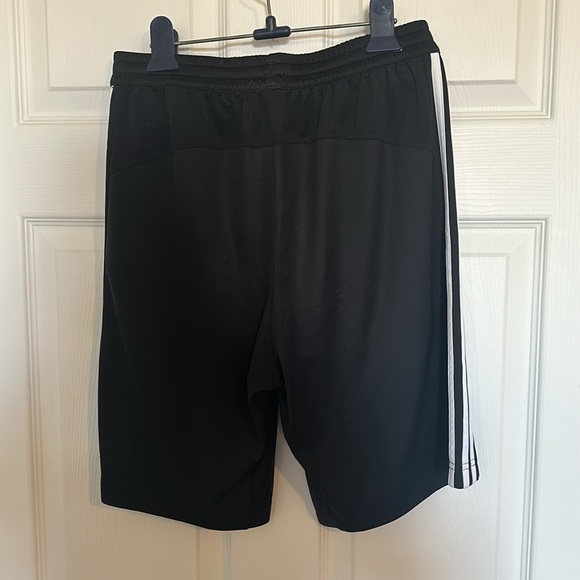 Adidas Originals Men's Lifestyle Adicolor 3-Stripes Shorts Black Men’s Small - Picture 3 of 4